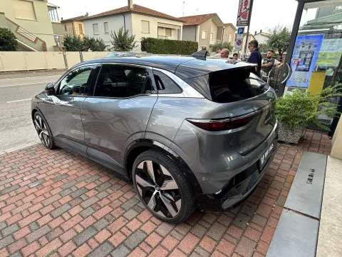 Renault Megane E-Tech Evolution EV60 Optimum Charge 220cv - Immagine 5