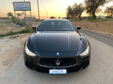 Maserati Ghibli 3.0 V6 ds 275cv auto - Immagine 2