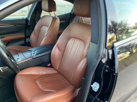 Maserati Ghibli 3.0 V6 ds 275cv auto - Immagine 18