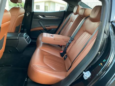 Maserati Ghibli 3.0 V6 ds 275cv auto - Immagine 26