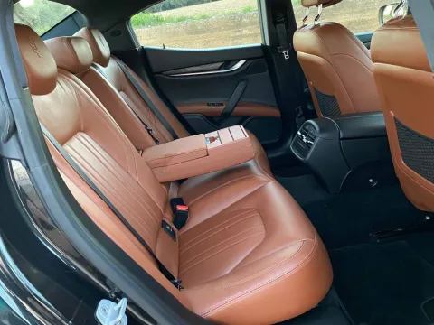 Maserati Ghibli 3.0 V6 ds 275cv auto - Immagine 27