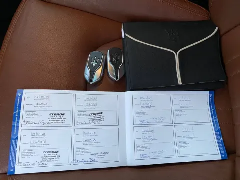 Maserati Ghibli 3.0 V6 ds 275cv auto - Immagine 30