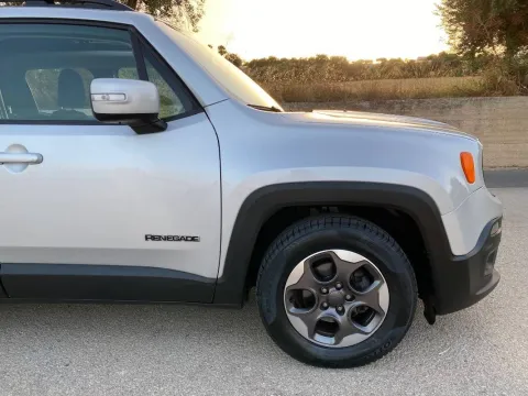 Jeep Renegade 1.6 mjt Business fwd 120cv auto - Immagine 10