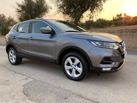 Nissan Qashqai 1.5 dci Business 115cv - Immagine 3