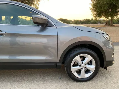 Nissan Qashqai 1.5 dci Business 115cv - Immagine 12