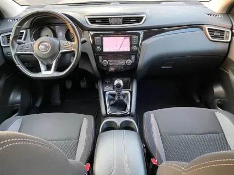 Nissan Qashqai 1.5 dci Business 115cv - Immagine 17
