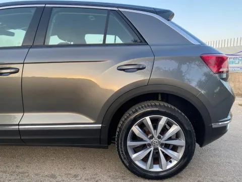 Volkswagen T-Roc 2.0 tdi Style 4motion dsg - Immagine 11