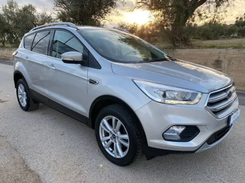Ford Kuga 1.5 tdci Business s&s 2wd 120cv my18 - Immagine 3