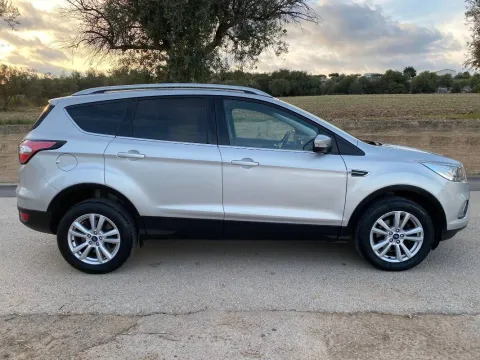 Ford Kuga 1.5 tdci Business s&s 2wd 120cv my18 - Immagine 5
