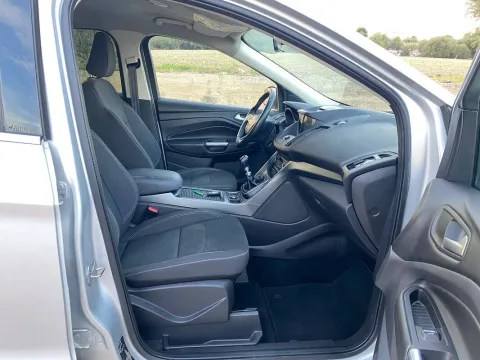 Ford Kuga 1.5 tdci Business s&s 2wd 120cv my18 - Immagine 14