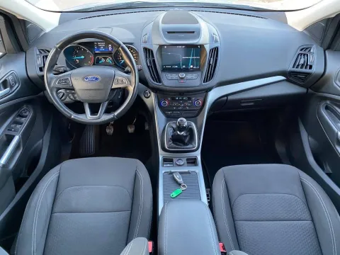 Ford Kuga 1.5 tdci Business s&s 2wd 120cv my18 - Immagine 21