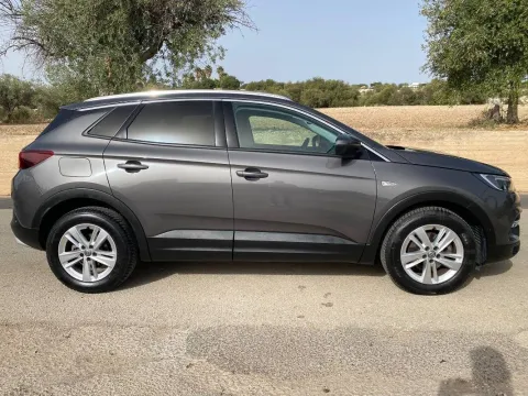 Opel Grandland X 1.5 ecotec Innovation s&s 130cv at8 - Immagine 5