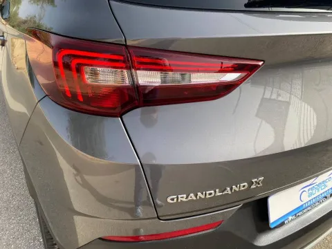 Opel Grandland X 1.5 ecotec Innovation s&s 130cv at8 - Immagine 11