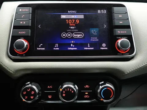 Nissan Micra 1.0 N-Connecta 100cv xtronic my19 - Immagine 16