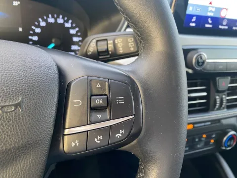 Ford Kuga 1.5 ecoblue Connect 2wd 120cv auto - Immagine 18