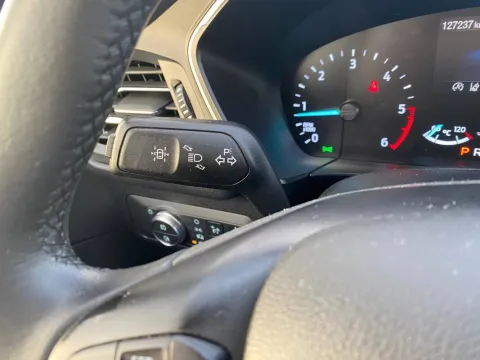 Ford Kuga 1.5 ecoblue Connect 2wd 120cv auto - Immagine 19
