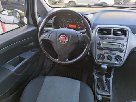 Fiat Punto 5p 1.3 mjt 16v Street 75cv E5+ - Immagine 13