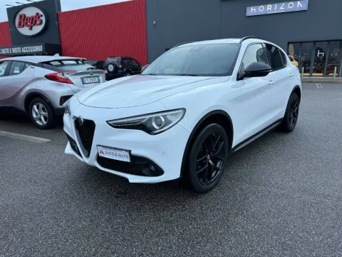 Alfa Romeo Stelvio 2.2 t B-Tech Q4 210cv auto - Immagine 1