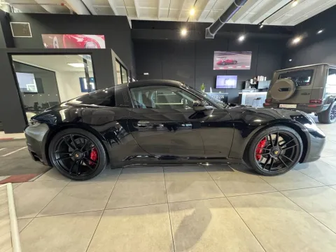 Porsche 911 Targa 3.0 4 GTS auto - Immagine 5