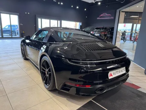 Porsche 911 Targa 3.0 4 GTS auto - Immagine 9
