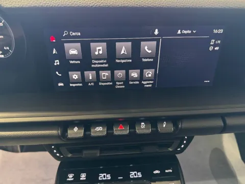 Porsche 911 Targa 3.0 4 GTS auto - Immagine 13