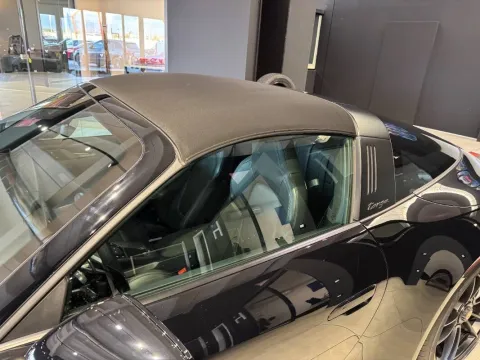 Porsche 911 Targa 3.0 4 GTS auto - Immagine 16