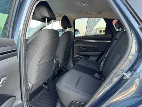 Jaguar XF 2.0d R-Sport 180cv auto - Immagine 12