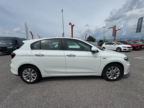 Fiat Tipo 5p 1.3 mjt Business s&s 95cv my20 - Immagine 5