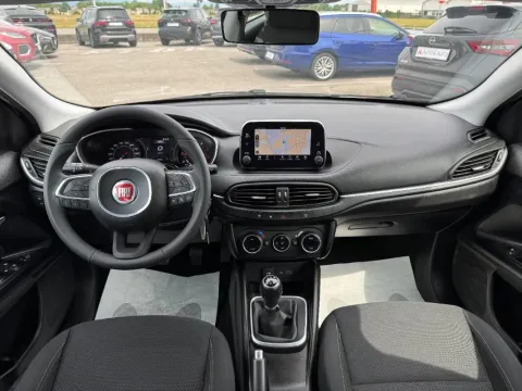 Fiat Tipo 5p 1.3 mjt Business s&s 95cv my20 - Immagine 13