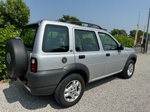 Land Rover Freelander SW 2.0 td4 HSE - Immagine 4