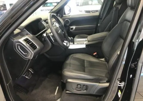 Land Rover Range Rover Sport 3.0 tdV6 HSE Dynamic auto - Immagine 9