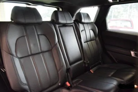 Land Rover Range Rover Sport 3.0 tdV6 HSE Dynamic auto - Immagine 13