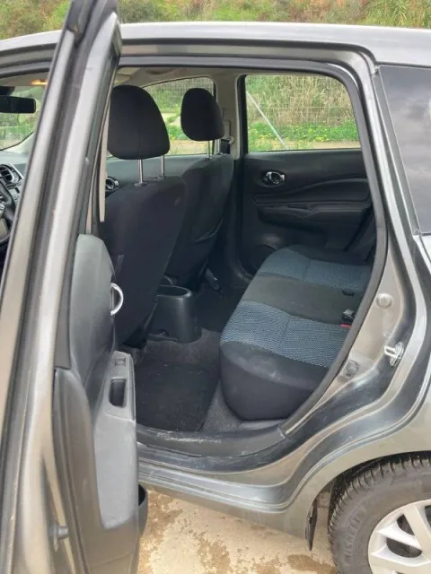 Nissan Note 1.5 dci Tekna - Immagine 9