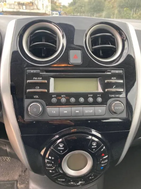 Nissan Note 1.5 dci Tekna - Immagine 14