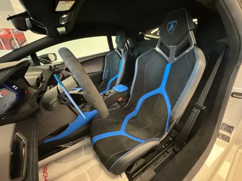 Lamborghini Huracan Coupe 5.2 STO 640cv rwd - Immagine 13