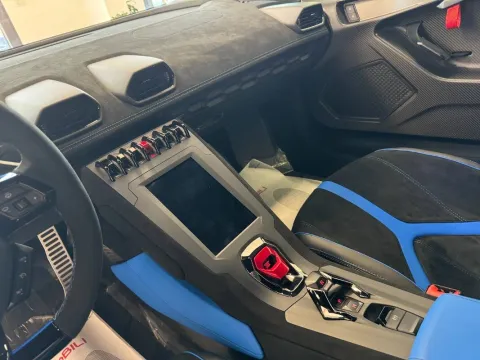 Lamborghini Huracan Coupe 5.2 STO 640cv rwd - Immagine 15
