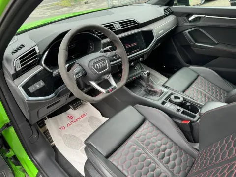 Audi Q3 Sportback RS 2.5 quattro s-tronic - Immagine 10