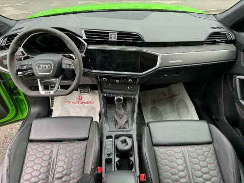 Audi Q3 Sportback RS 2.5 quattro s-tronic - Immagine 15
