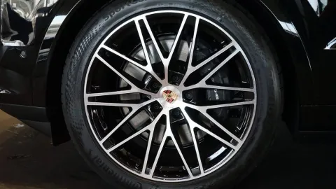 Porsche Cayenne Coupe 3.0 e-hybrid 5p.ti tiptronic - Immagine 4