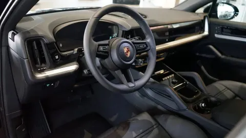 Porsche Cayenne Coupe 3.0 e-hybrid 5p.ti tiptronic - Immagine 5