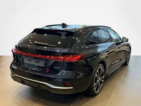 Audi A5 Avant 2.0 tdi mhev+ S line edition quattro 204cv s-tronic - Immagine 3