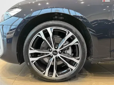 Audi A5 Avant 2.0 tdi mhev+ S line edition quattro 204cv s-tronic - Immagine 8