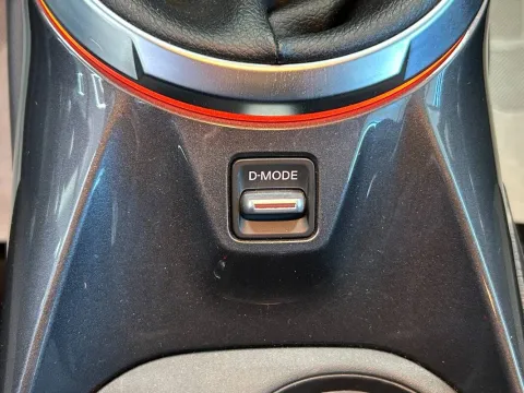 Nissan Juke 1.0 dig-t N-Connecta 117cv - Immagine 23