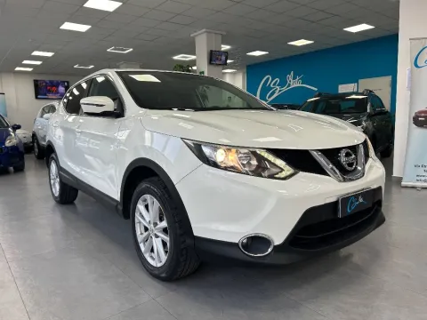 Nissan Qashqai 1.5 dci Business 110cv E6 - Immagine 1
