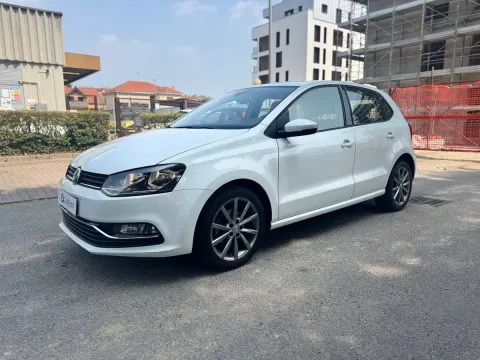 Volkswagen Polo 5p 1.4 tdi bm Highline 90cv - Immagine 1