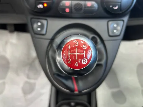 Fiat 500 1.3 mjt 16v Lounge 95cv - Immagine 17