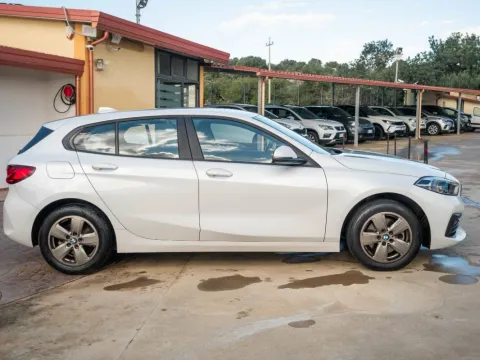 BMW 118i Business Advantage 136cv auto - Immagine 8