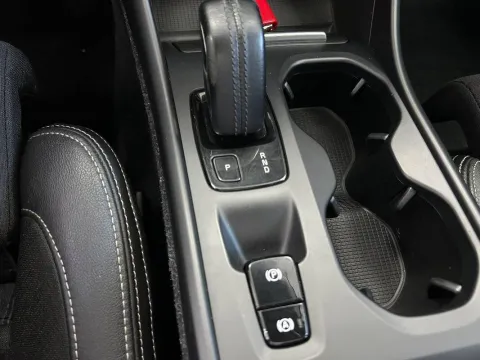 Volvo XC40 2.0 d4 Momentum awd geartronic - Immagine 24