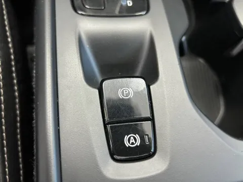 Volvo XC40 2.0 d4 Momentum awd geartronic - Immagine 25