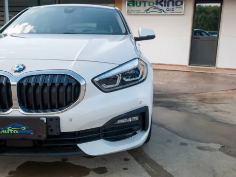 BMW 118i Business Advantage 136cv auto - Immagine 10